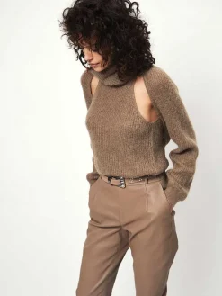 DANTE6 D6Yalena Halter Knit Sweater Fashion
